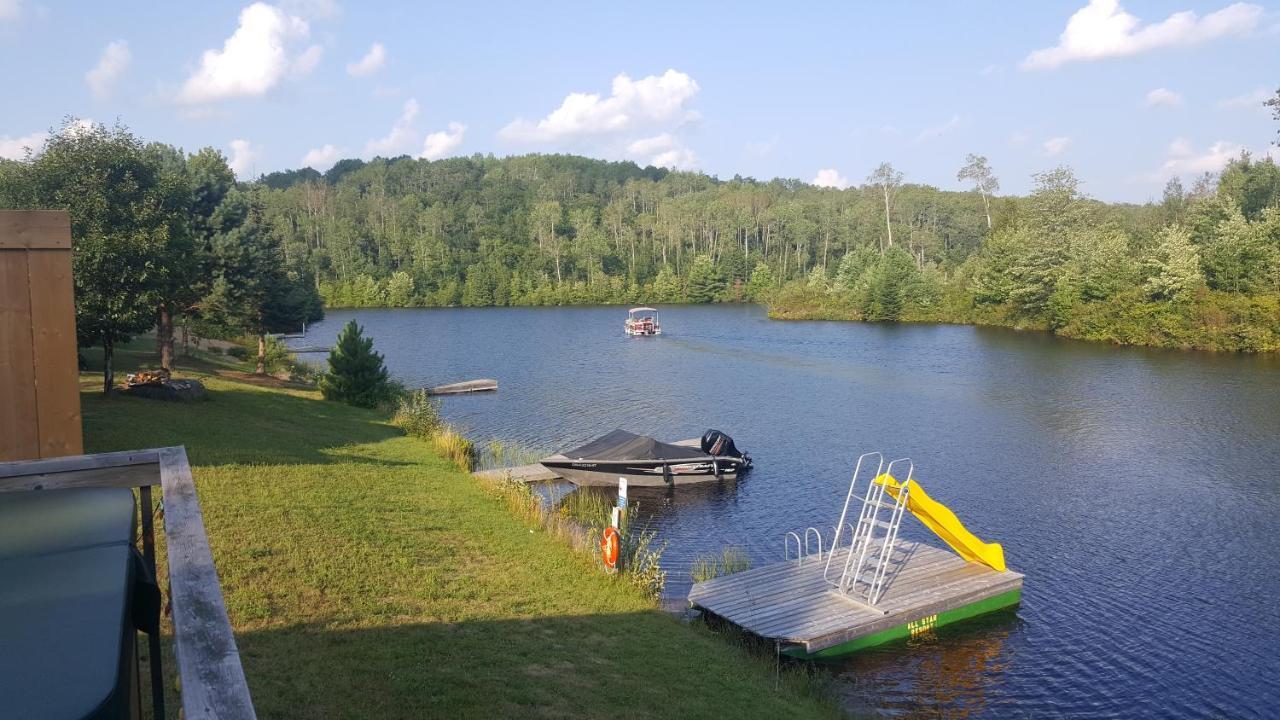 Madawaska All Star Resort מראה חיצוני תמונה